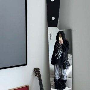 Knife mirror
